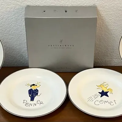 Pottery Barn Set Of 4 Retired Collectors Edition Reindeer Silver Rim Desert Plates With Original Box