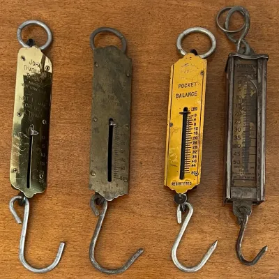 (4) Antique 25 And 50 Pound Spring Pocket Balance Scales - Hanson, Rebure, Landers, Chatillion & Sons