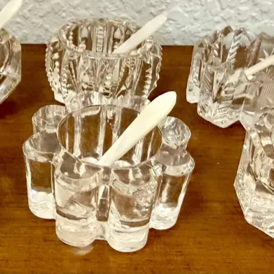 (6) Crystal Salts And (6) Mother Of Pearl Spoons