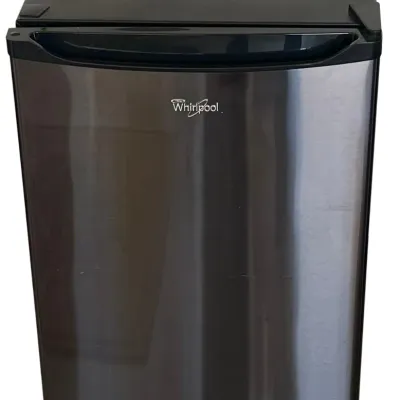 
Whirlpool Mini Refrigerator 4.3CU Ft Model WH43RS2E