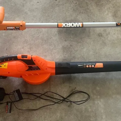 20V Cordless Trimmer And Leaf Blower Worx WG154 And Leisch Life HL-BW01