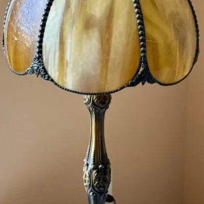 
Vintage 3 Way Amber Slag Glass Lamp With Metal Base (as Is)