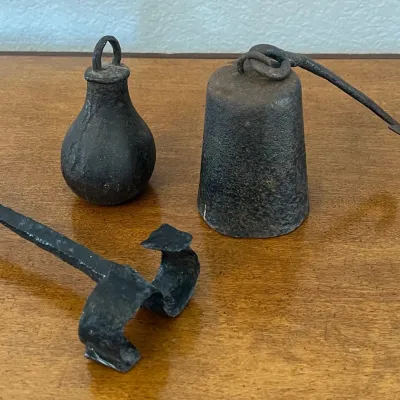 
Antique Cast Iron S Branding Rod And (2) Solid Cast Iron Scale Counter Weights