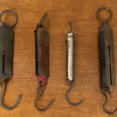 (4) Antique 16 And 25 Pound Spring Pocket Balance Scales -Germany, Chatillion, And LF & C