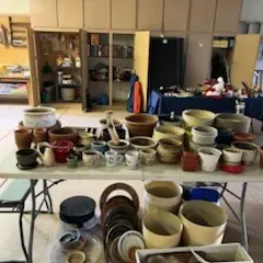Sale Photo Thumbnail #39: Large collection of ceramic and terracotta plant pots, planters, and saucers 
