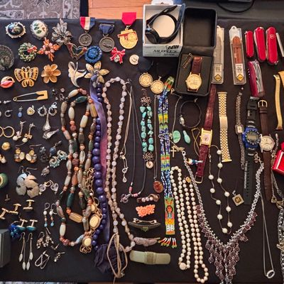 Sale Photo Thumbnail #156