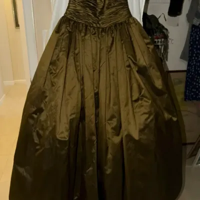 Sale Photo Thumbnail #198