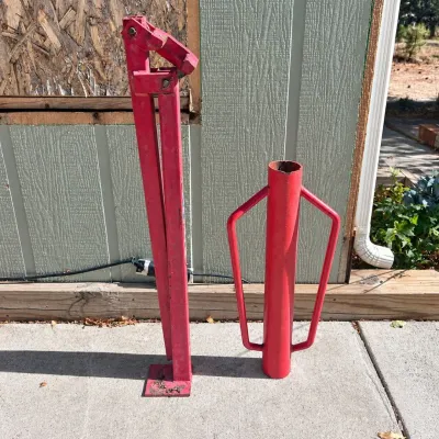 G fence post driver
