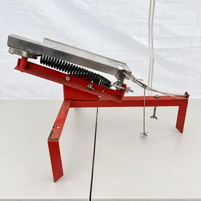 G clay target thrower