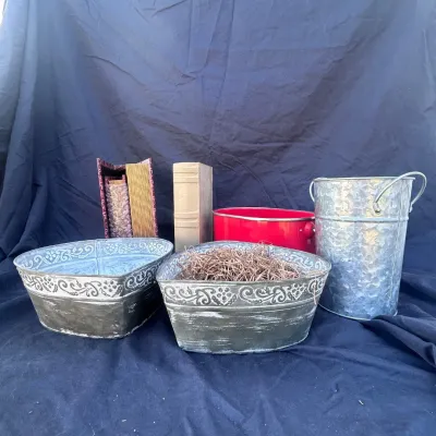 Ld decorative storage display lot