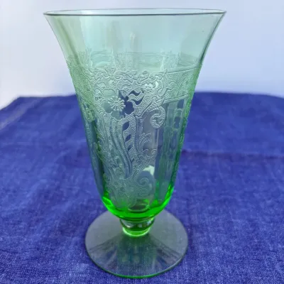 K 1930s era green uranium glass tumbler