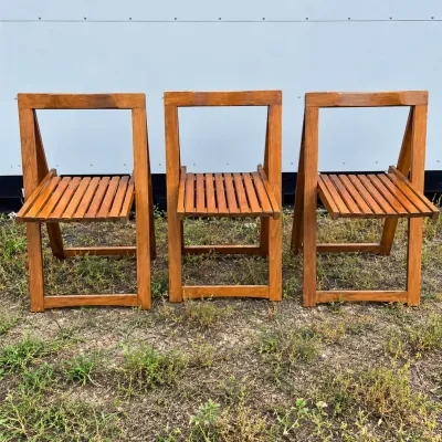 F set of 3 folding wood chairs