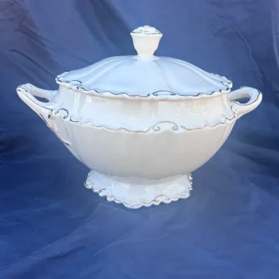Hd vintage ivory gold trimmed covered serving dish