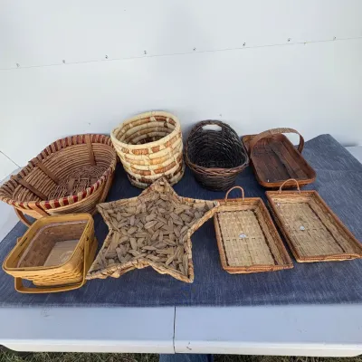 Ld assorted set of woven decorative baskets