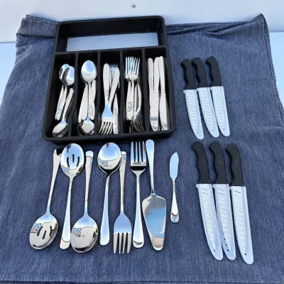 K 89 piece stainless steel cutlery set