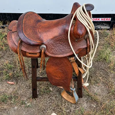 C youth size tooled leather western saddle