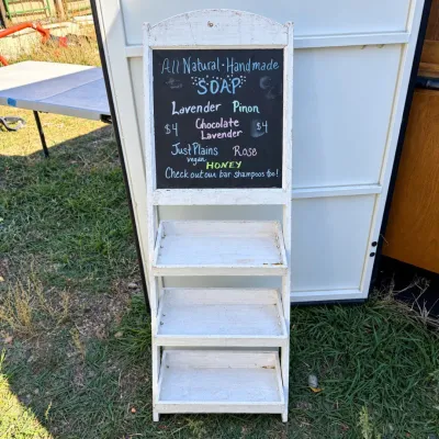 F white wooden decor and display chalkboard stand