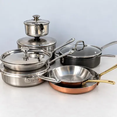 K set of pots and pans