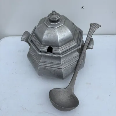 K octagonal pewter covered serving dish