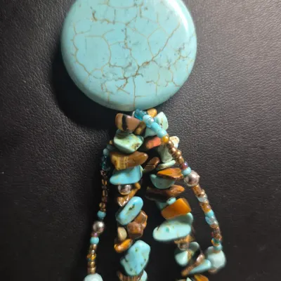 Faux Turquoise Color Southwest Style Chip Choker Necklace & Bracelet
