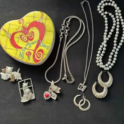 Sale Photo Thumbnail #81