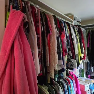 Sale Photo Thumbnail #143