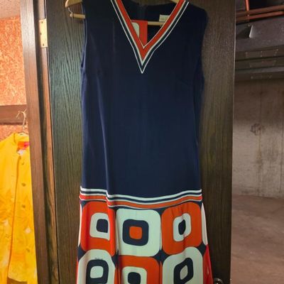 Sale Photo Thumbnail #171