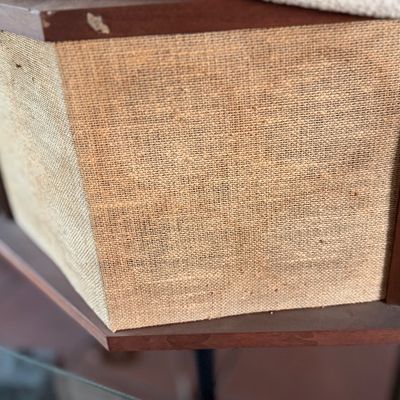 Vintage Bose 901 direct/reflecting speaker featuring a wood cabinet and woven beige grille cloth.