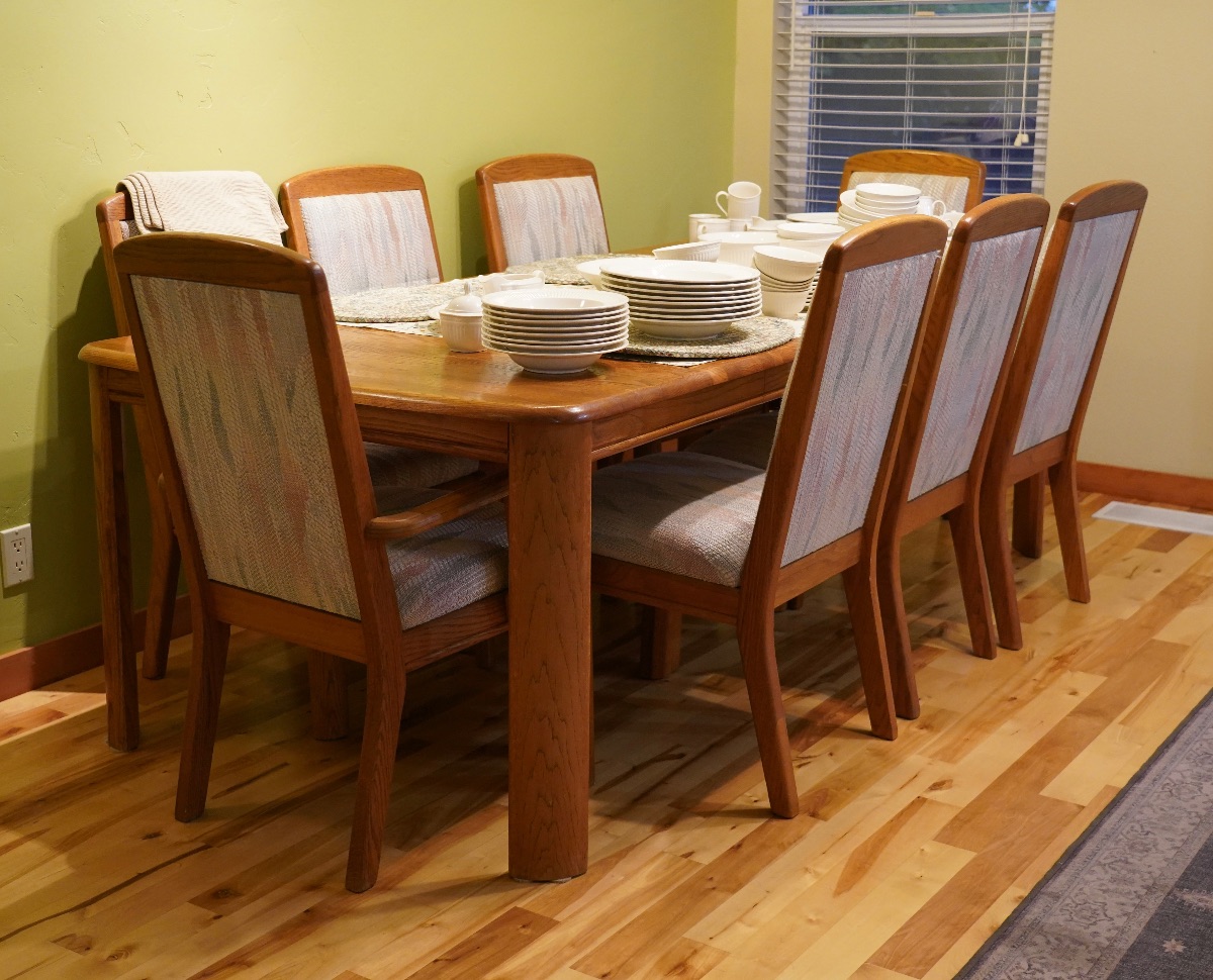 Moving Estate Sale | EstateSales.org