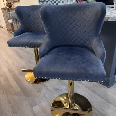 Sale Photo Thumbnail #72: Counter Height Chairs