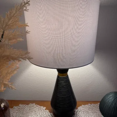 Sale Photo Thumbnail #126: Table Lamp