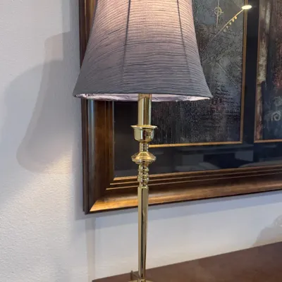 Sale Photo Thumbnail #16: Table Lamp