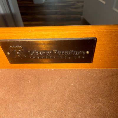 Pair of Liberty Furniture Wooden Nightstands (PB-MG)