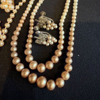 Vintage Costume Jewelry Collection incl. Rhinestones & Pearls Plus More (K-RG)