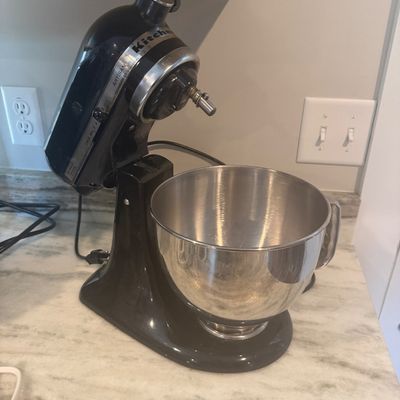 KitchenAid Artisan Stand Mixer (K-MG)