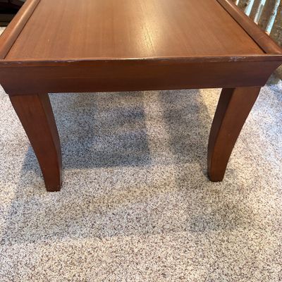 Ashley Furniture Coffee Table (UD-MG)