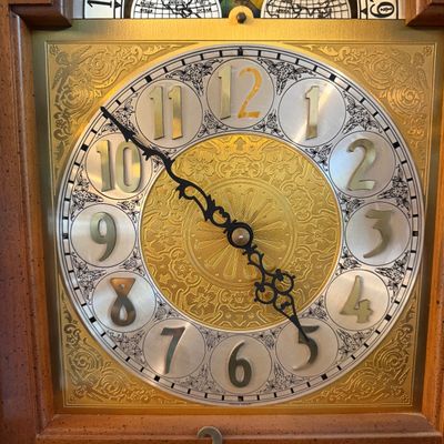 Emperor Clock Company Grandfather Clock (LR-MG)