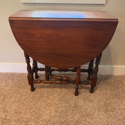 Oval Shaped Drop Leaf Gate Leg Table (UD-MG)
