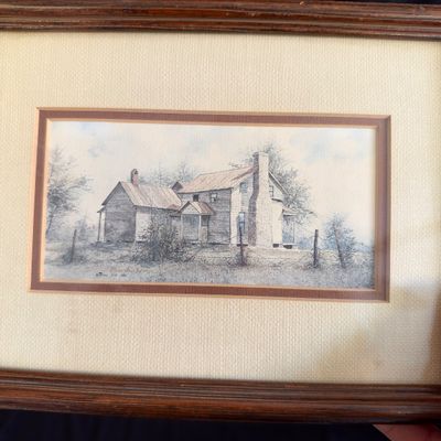 Country Home Decor - Wooden Stool, Boston Baked Bean Pot & More (LR-RG)
