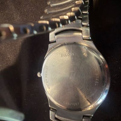 Bulova Quartz Wristwatch (PB-MG)