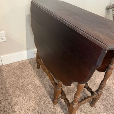 Drop Leaf Gate Leg Table (UD-MG)