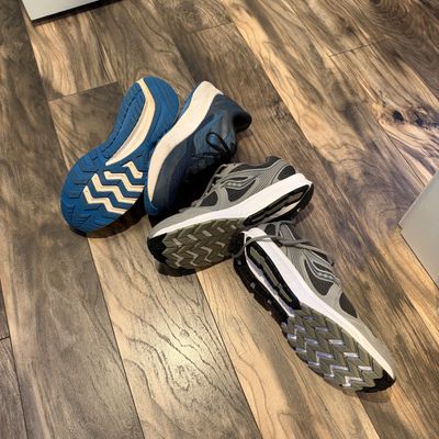 Men's Shoes Size 11 - Rockport, Skechers, Saucony, Dockers (PBC-RG)