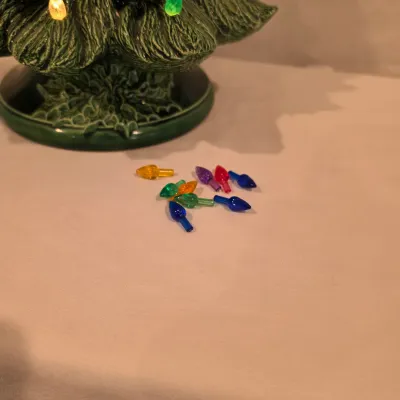 Ceramic Lighted Christmas Tree w/ Base (BLR-JS)