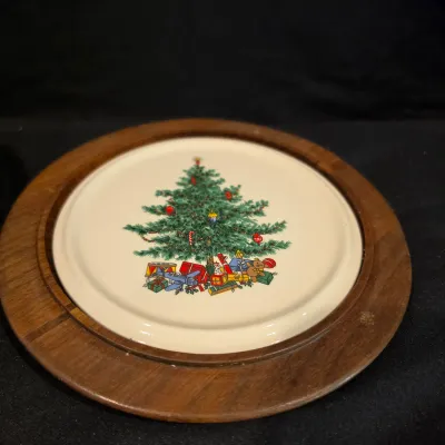 Festive Christmas Glassware & More (G-JS)