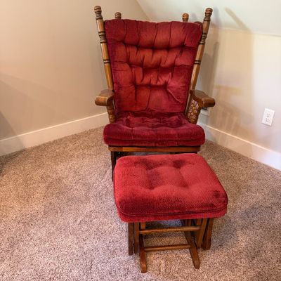 Best Chairs Glider Rocker & Ottoman (UD-MG)