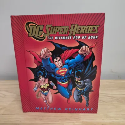 Children's Pop-Up & Storybook Lot (G-JS)