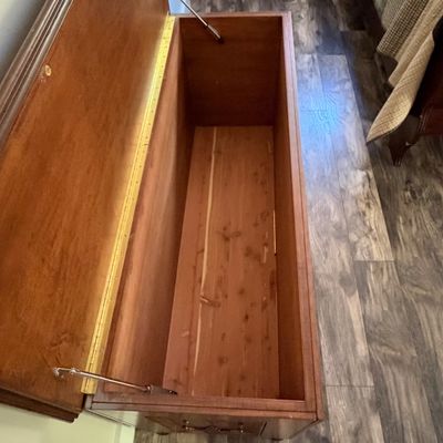 Wooden Cedar-Lined Storage Chest (P-RG)