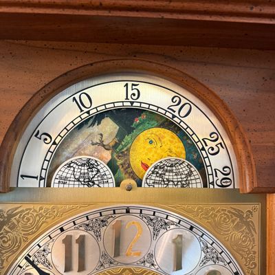 Emperor Clock Company Grandfather Clock (LR-MG)