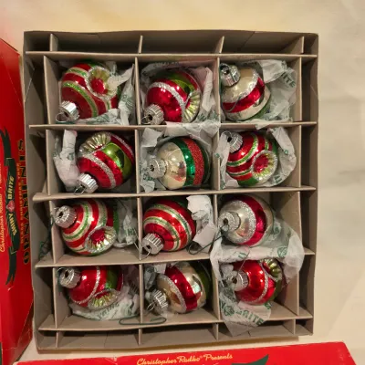Shiny Brite Glass Christmas Ornaments w/Storage Box (BLR-JS)