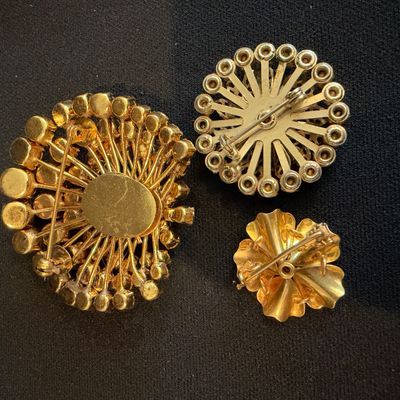 Vintage Costume Jewelry Collection incl. Rhinestones & Pearls Plus More (K-RG)